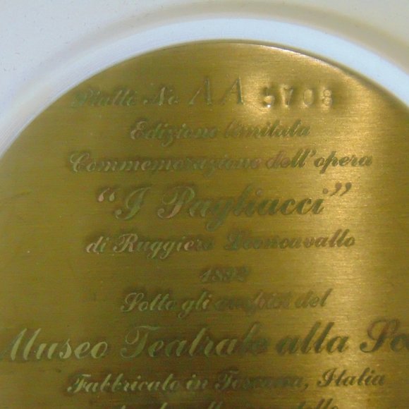 I Pagliacci Bradford Exchange Alabaster Plate - Picture 7 of 16